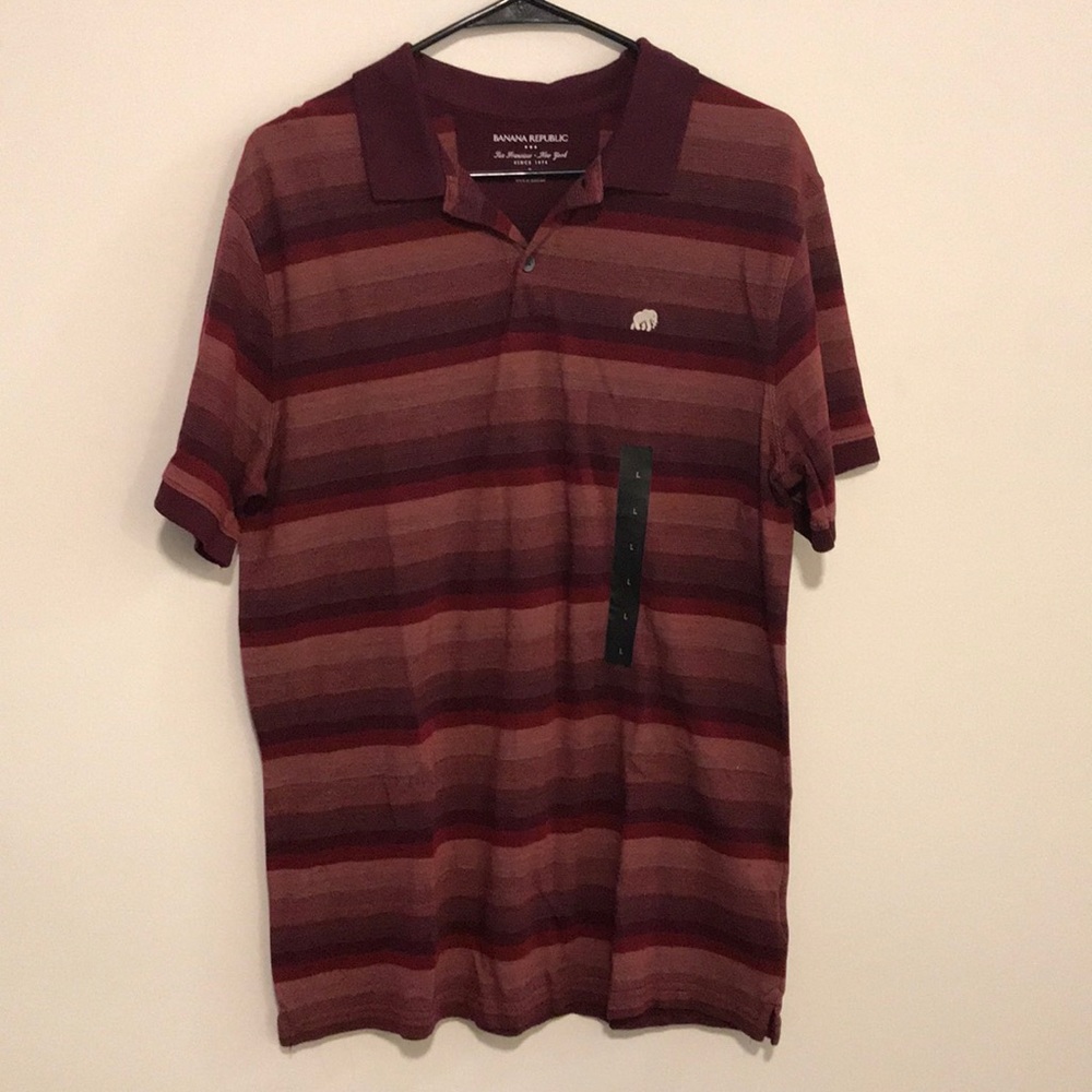 Banana Republic Red Polo Shirt in Large